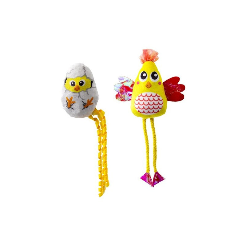 KONG Scrattles Pollo y Huevo pack de 2 juguetes para gatos sobre fondo blanco