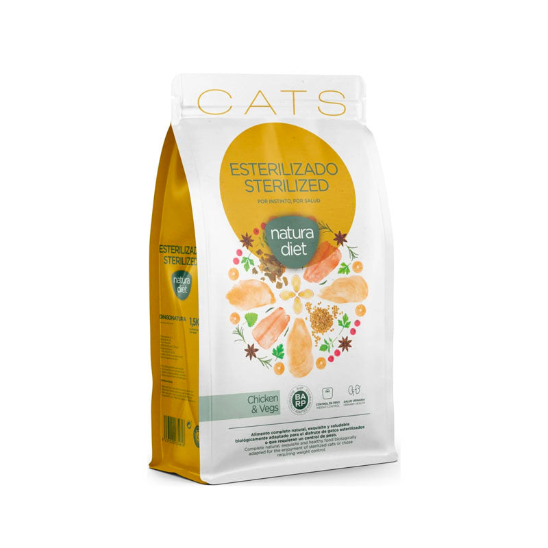 Natura Diet Adult Esterilizado con pollo pienso para gatos Imagen principal del producto